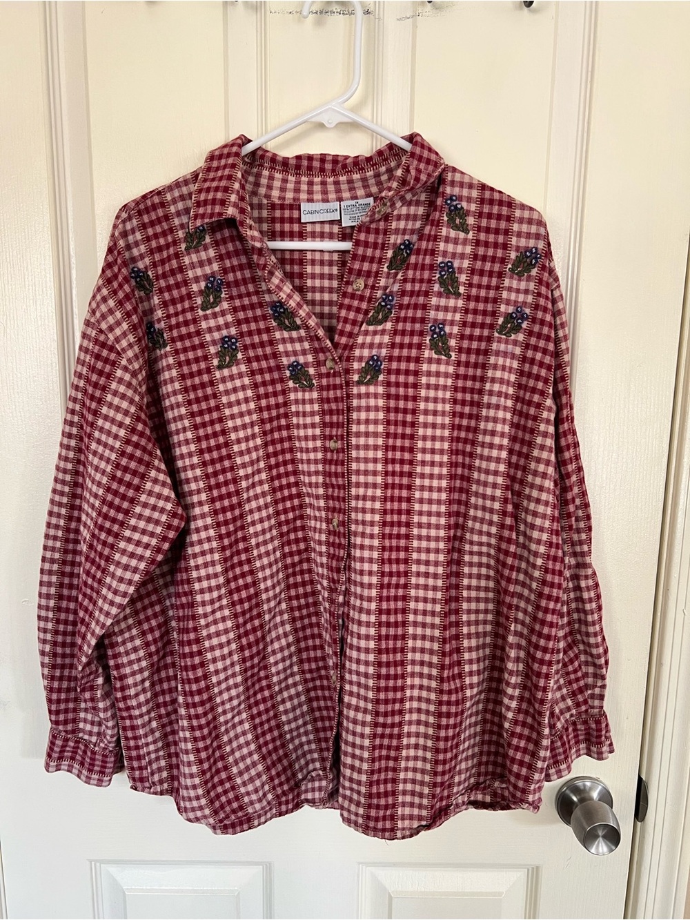 Vintage Cabin Creek 1X Burgundy Plaid Embroidered Floral Cotton Shirt